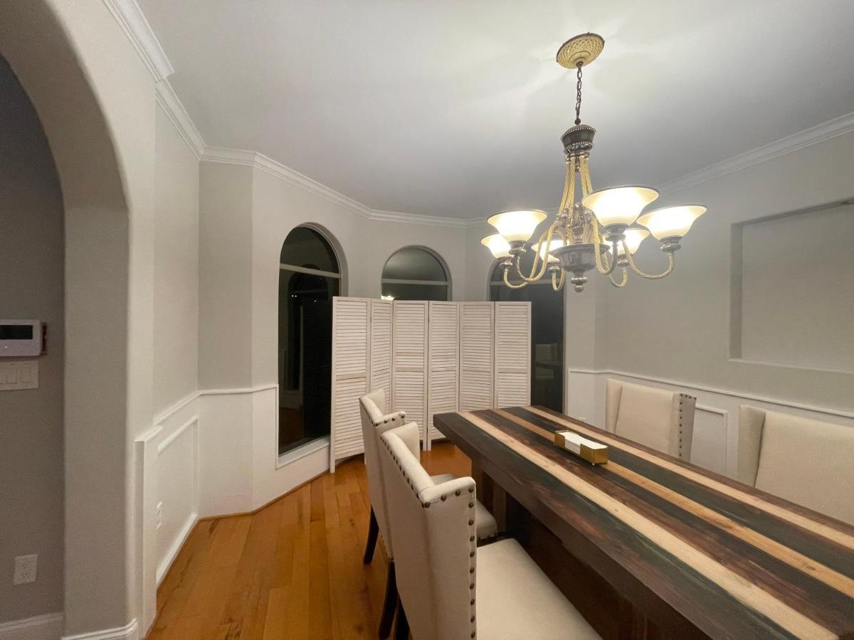 Вілла Luxuria Mini-Mansion Near Houston Downtown Екстер'єр фото