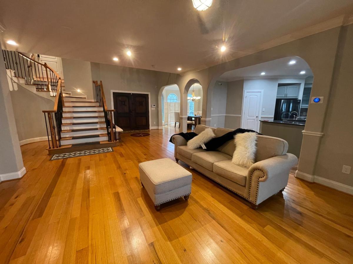 Вілла Luxuria Mini-Mansion Near Houston Downtown Екстер'єр фото