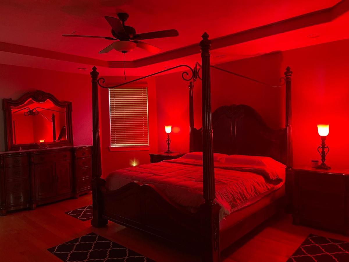 Вілла Luxuria Mini-Mansion Near Houston Downtown Екстер'єр фото